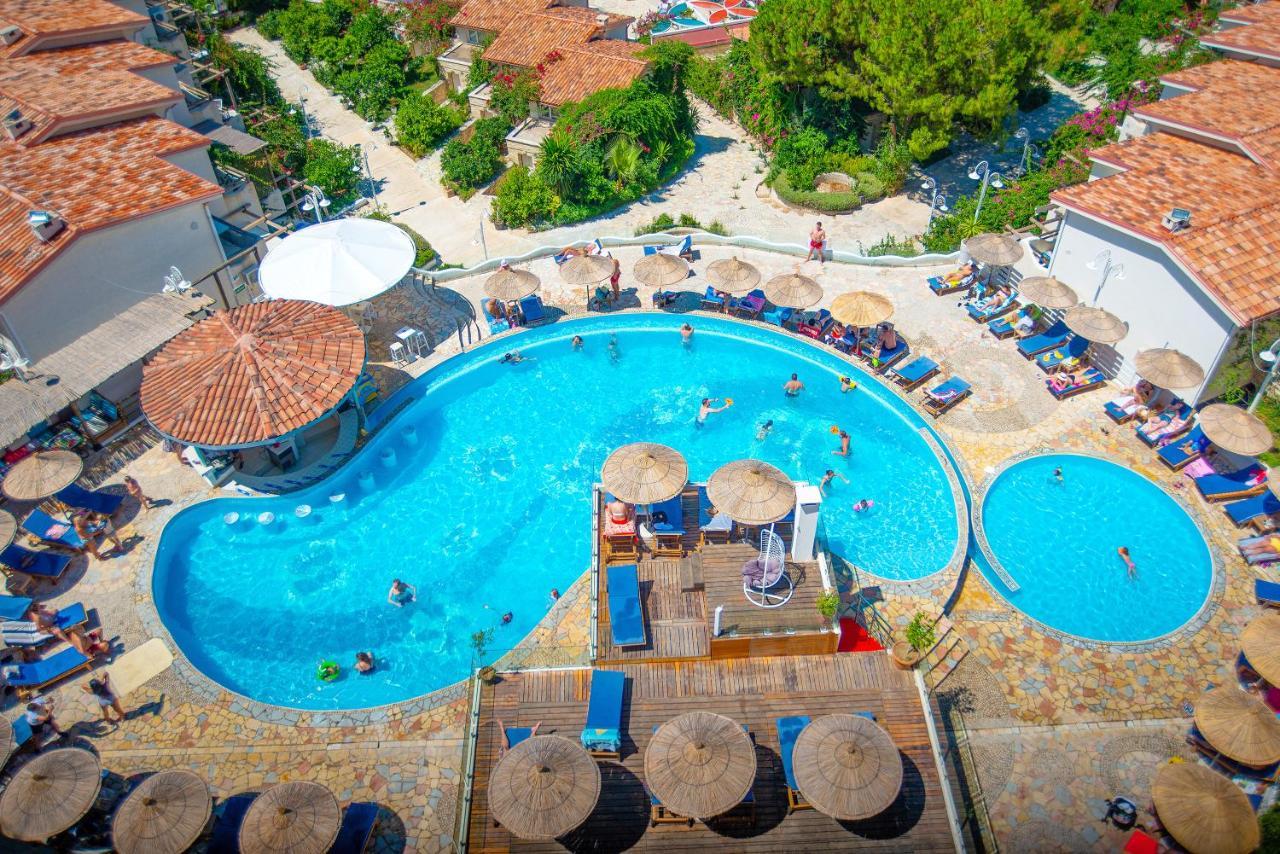 Bougainville Bay Apartments Sarandë Eksteriør billede