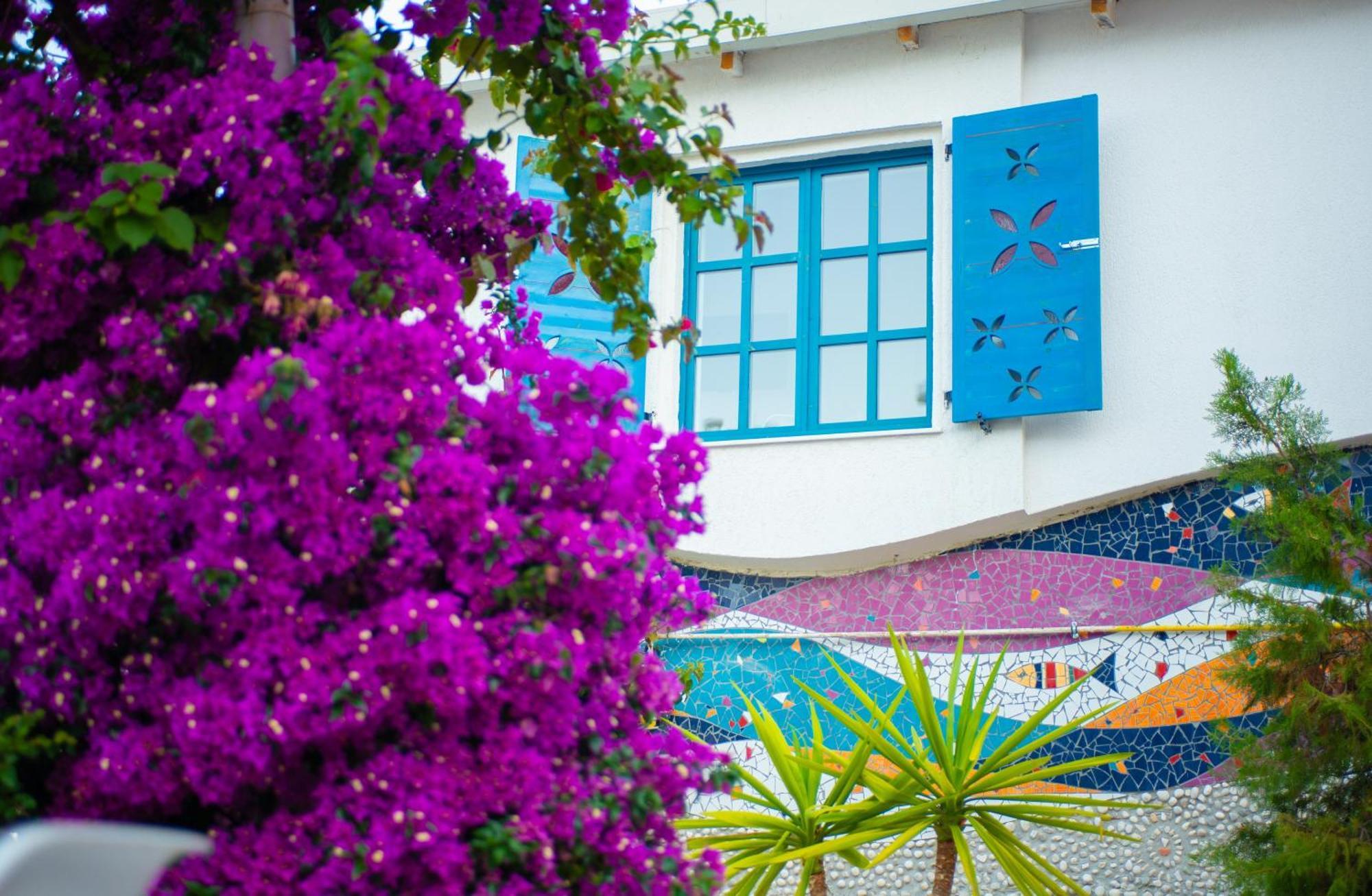 Bougainville Bay Apartments Sarandë Eksteriør billede